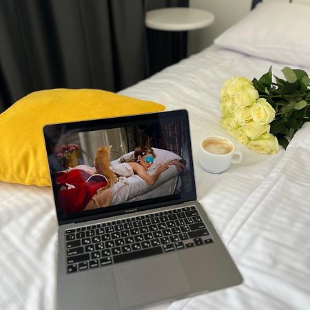 Sunday Hotel 敖德萨 外观 照片