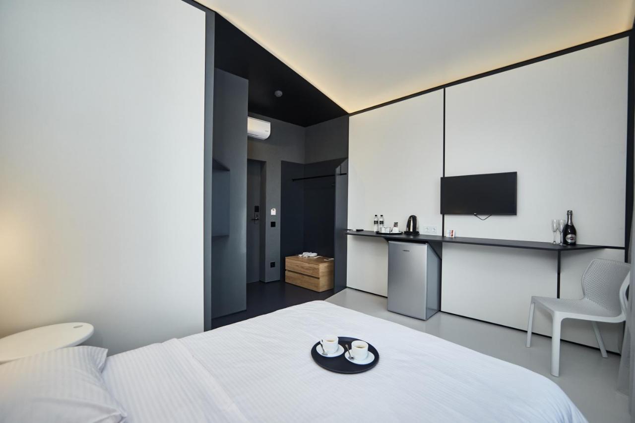 Sunday Hotel 敖德萨 外观 照片